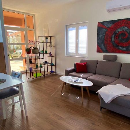 Apartments Junior Zadar Exterior foto
